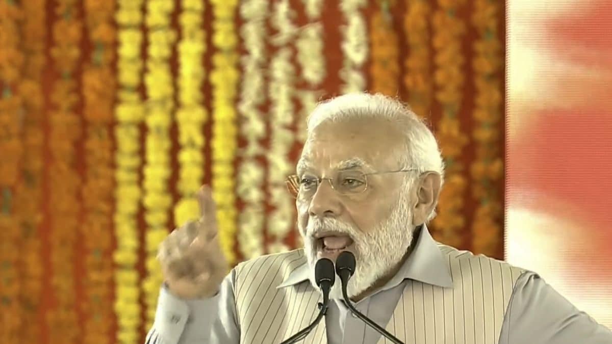 PM Modi Takes Dig at BRS, AAP in Delhi Excise Policy Scam, Calls KCR Govt “most Corrupt”
